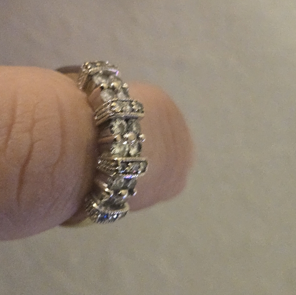 Ring - Picture 4 of 4
